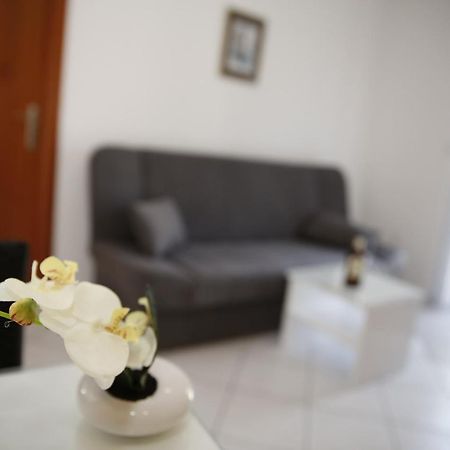 Apartments Lepur Vodice Exterior photo