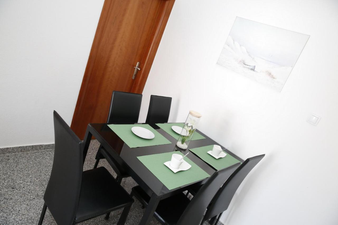 Apartments Lepur Vodice Exterior photo