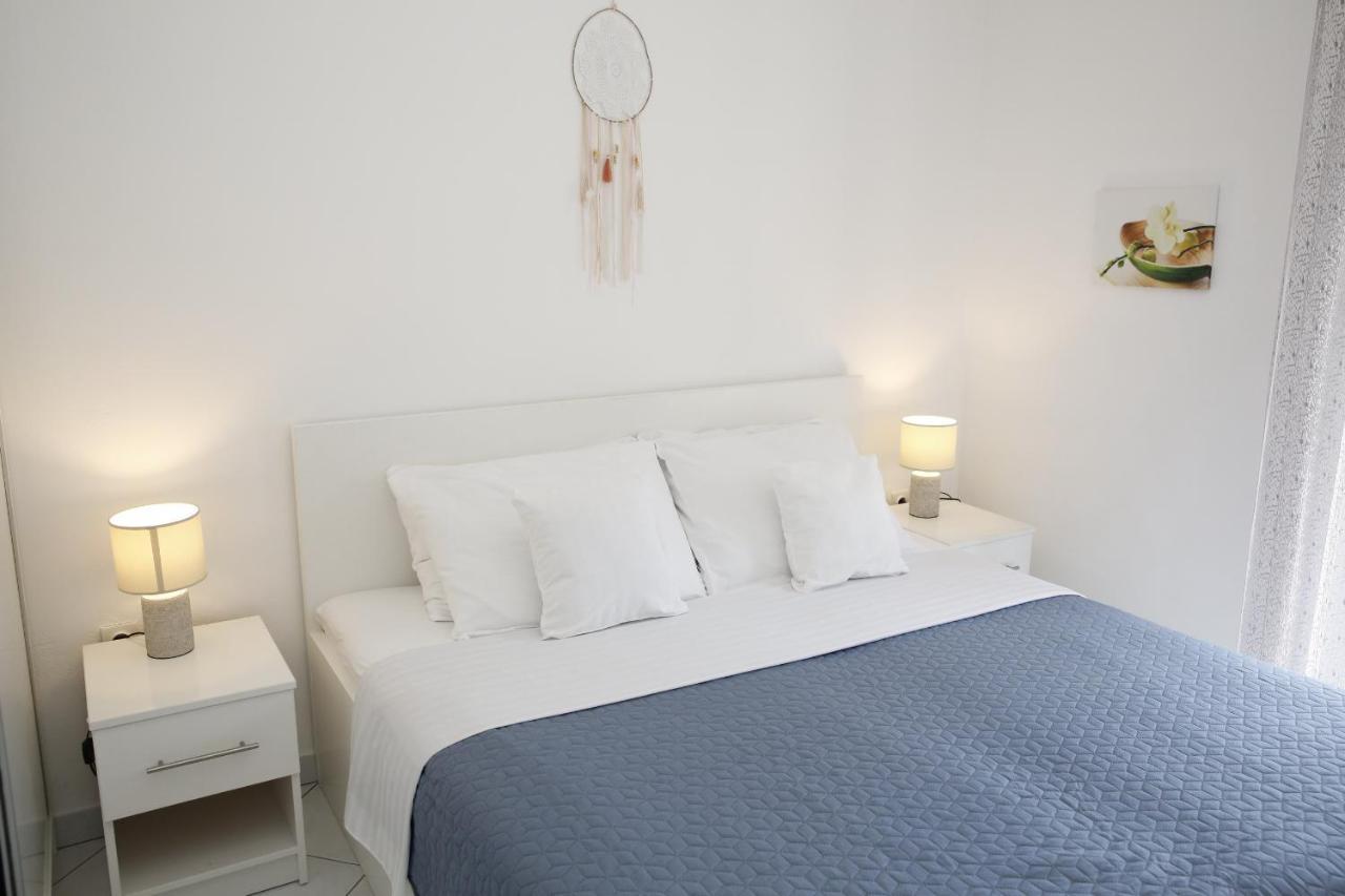 Apartments Lepur Vodice Exterior photo